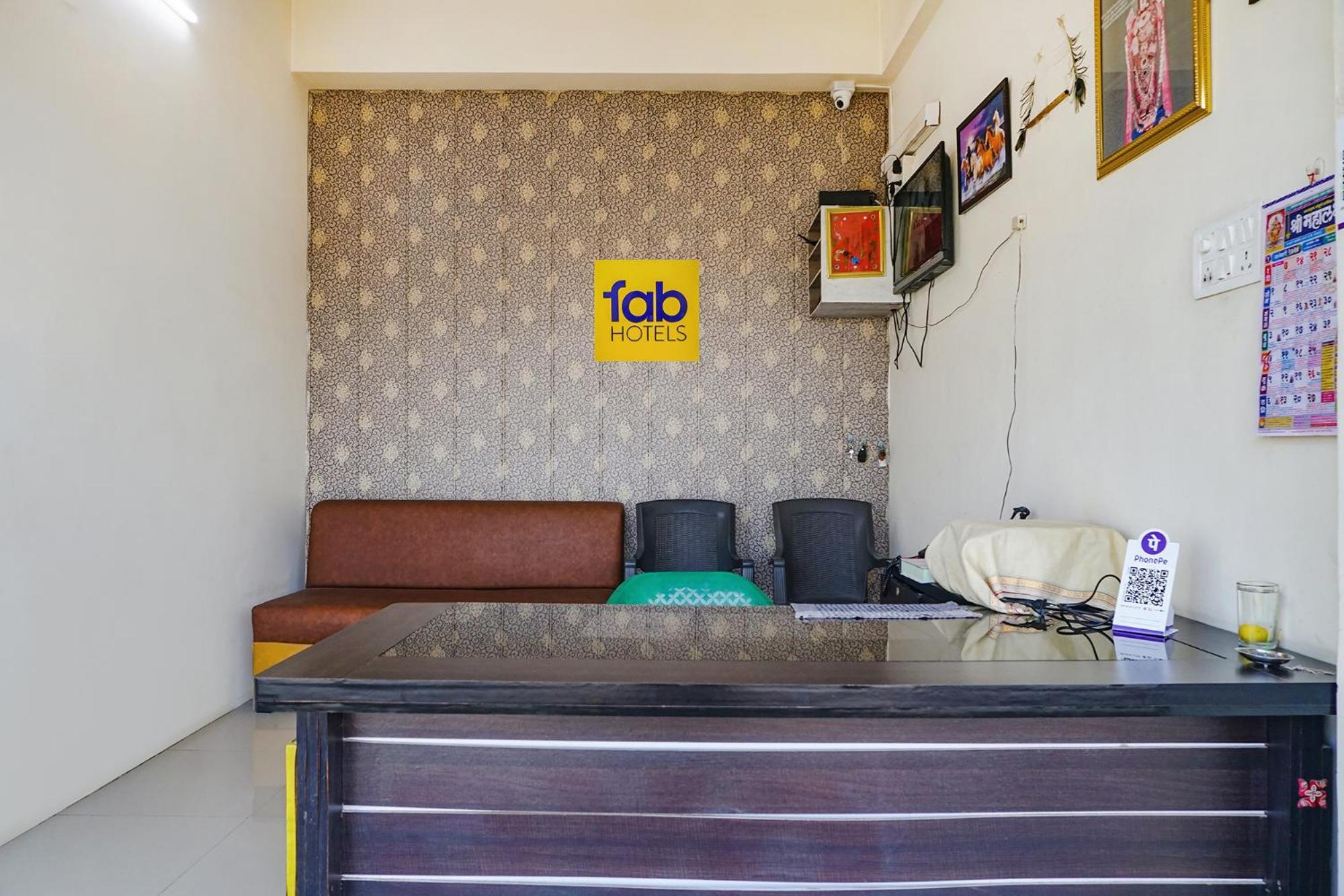 Fabexpress Vaishnav Inn Talegaon Dabhade Екстериор снимка