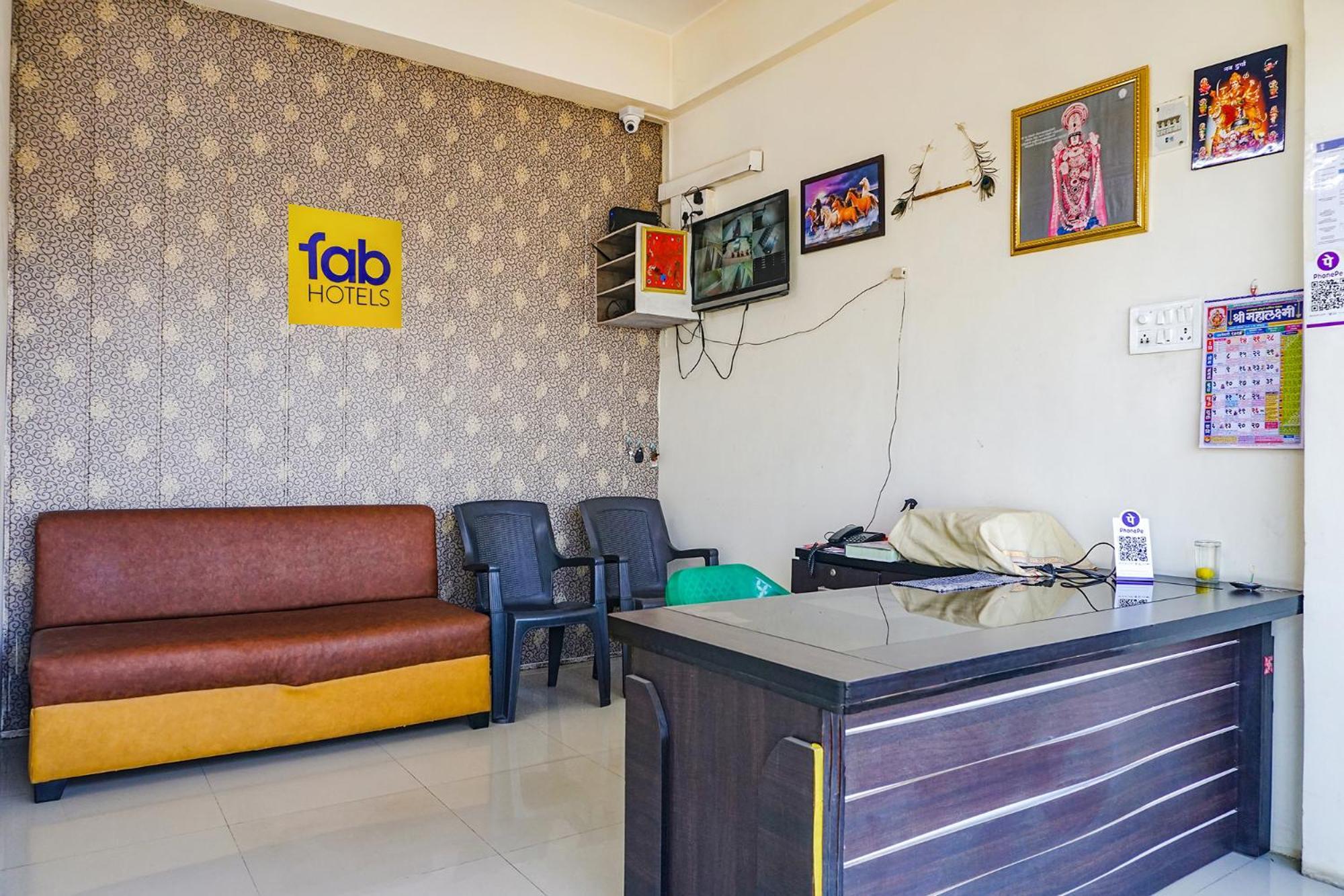 Fabexpress Vaishnav Inn Talegaon Dabhade Екстериор снимка